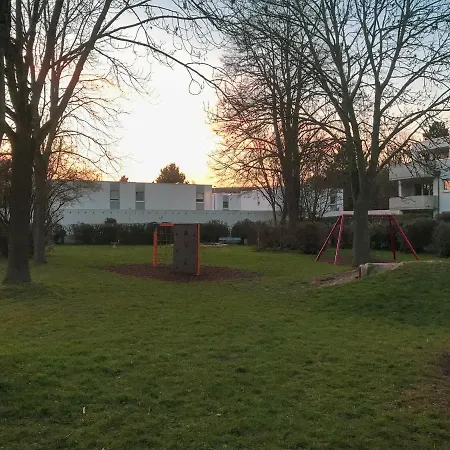Haus Am Bach - Schoene Grosse Moderne Mit Terrasse