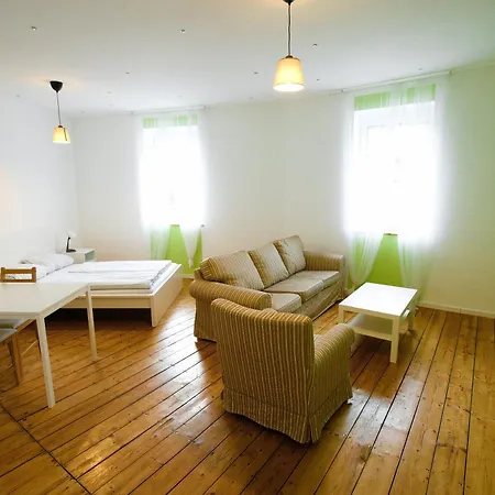 Haus Am Bach - Schoene Grosse Moderne Mit Terrasse Apartment